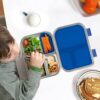 Detail shot of the leak-resistant locking mechanism on the BOSEDSANG stainless steel bento box